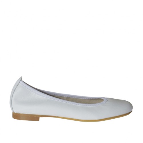 Ballerinaschuh mit runder Spitze für Damen aus weissem Leder Absatz 1 - Verfügbare Größen:  33