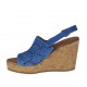 Sandalo da donna in camoscio forato bluette con plateau e zeppa 8 - Misure disponibili: 43