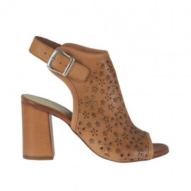 Sandalo accollato da donna in pella forata color cuoio tacco 7 - Misure disponibili: 42