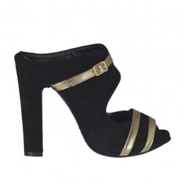 Sabot aperto da donna con cinturino in camoscio nero e pelle laminata platino con plateau e tacco 9 - Misure disponibili: 32, 33