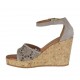 Chaussure ouverte pour femmes avec courroie et plateforme en daim et daim perforé taupe talon compensé 8 - Pointures disponibles:  43
