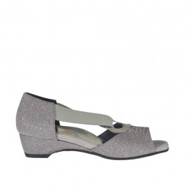 Scarpa aperta da donna in pelle stampata glitterata grigio con elastico e anello metallico zeppa 3 - Misure disponibili: 32, 45