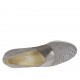 Scarpa accollata da donna con elastico in camoscio forato grigio e pelle laminata argento zeppa 4 - Misure disponibili: 42, 43, 45