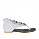 Zapato de dedo abierto con cordones y cremallera en piel de color blanca tacon 1