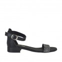 Scarpa aperta da donna in pelle nera con cinturino e strass tacco 2