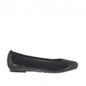 Woman's ballerina in black patent leather with round tip heel 1