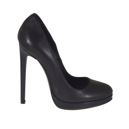 Woman's pump in black leather with platform and heel 12 - Available sizes:  32