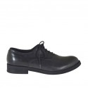 Oxfordschuh mit Schnürsenkeln für Herren aus schwarzem Leder