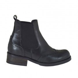Bottines pour femmes avec élastiques et decorations en cuir noir talon 3 - Pointures disponibles:  33