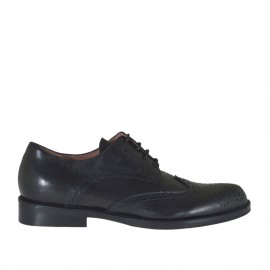 Chaussure derby à lacets pour femmes en cuir noir avec talon 2 - Pointures disponibles:  32