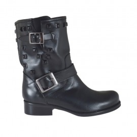 Bottines pour femmes avec boucles et goujons en cuir noir talon 3 - Pointures disponibles:  33