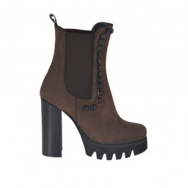 Bottines pour femmes avec elastiques et goujons en nubuck marron talon 10 - Pointures disponibles:  42, 43