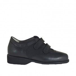 Scarpa da donna con velcro e plantare estraibile in pelle e tessuto nero tacco 3 - Misure disponibili: 33