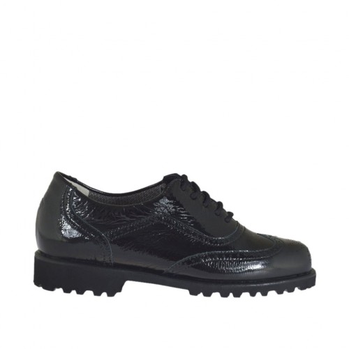 Chaussure à lacets pour femmes en cuir verni noir avec semelle interieur amovible talon 3 - Pointures disponibles:  33, 45