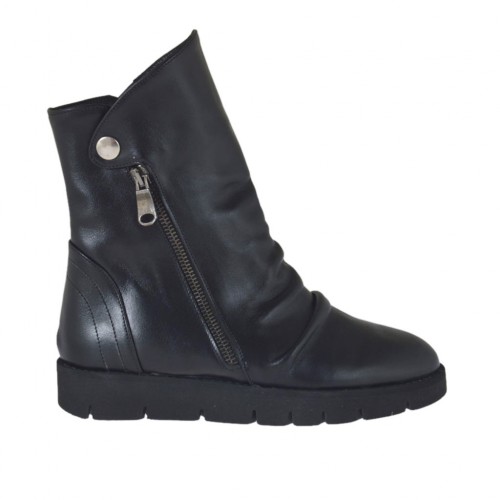 Bottines pour femmes avec fermetures éclair et bouton en cuir noir talon compensé 3 - Pointures disponibles:  33