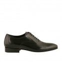 Chaussure richelieu élégant effilée pour hommes avec lacets en cuir lisse noir