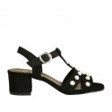 Woman's sandal with pearls and strap in black suede heel 4