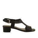 Sandale pour femmes en cuir perforé noir talon 3