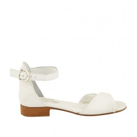 Chaussure ouverte pour femmes en cuir blanc et argent avec courroie talon 2 - Pointures disponibles:  32