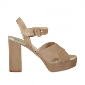 Sandalo da donna con plateau e cinturino in camoscio sabbia tacco 9 - Misure disponibili: 31