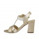 Sandalia para mujer con cinturon en piel plateada y gamuza imprimida gris tacon 7 - Tallas disponibles:  32, 33