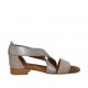 Zapato abierto con elasticos y estrás para mujer en gamuza gris tacon 2 - Tallas disponibles:  32