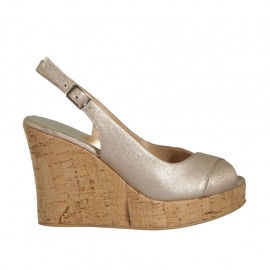 Sandalia para mujer en piel gris pardo laminado platino cuña 10 - Tallas disponibles:  42