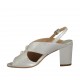 Sandalo da donna con perle in pelle laminata argento tacco 7 - Misure disponibili: 32, 33, 34, 43