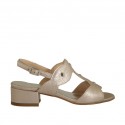 Woman's sandal with studs in rose laminated leather heel 3