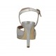 Sandalo con cinturino da donna con plateau in pelle laminata argento tacco 10 - Misure disponibili: 43