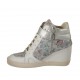 Zapato con cordones, velcro y cremalleras en piel blanca y laminada plateada y gamuza imprimida floreal multicolor cuña 6 - Tallas disponibles:  34, 42, 43
