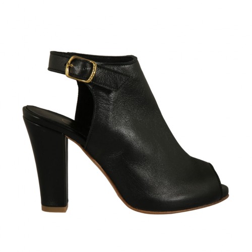 Sandalia de parte frontal alta para mujer con plataforma en piel de color negro  tacon 9 - Tallas disponibles:  34