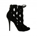 Woman's open shoe with laces, zipper and platform in black suede heel 11