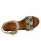 Sandalo da donna in camoscio beige con cinturino, strass, plateau e zeppa 7 - Misure disponibili: 42, 43, 44