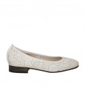 Ballerina da donna in pelle bianca con spirali tacco 2