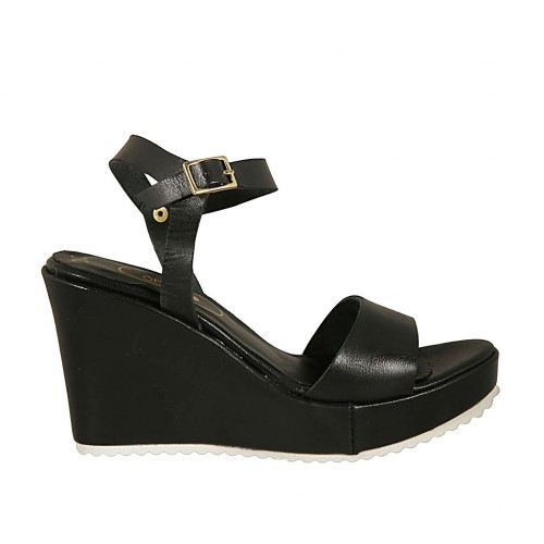 Sandalo da donna in pelle nera con cinturino, plateau e zeppa 8 - Misure disponibili: 32, 42, 45