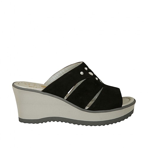 Sabo abierto para mujer de frontal alto con estras en gamuza negra con plataforma y cuña 7 - Tallas disponibles:  45