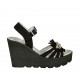 Sandalo da donna con cinturino, frangia e perle in camoscio nero zeppa 9 - Misure disponibili: 42, 44