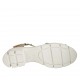 Sandalo da donna con cinturino in pelle laminata rosa cipria tacco 5 - Misure disponibili: 44, 45