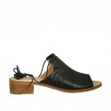 Woman's sandal with laces in black leather heel 4