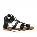 Zapato abierto estilo gladiador con cordones para mujer en piel negra tacon 1