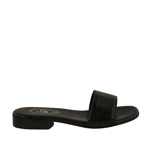 Damenpantolette aus schwarzem Lackleder Absatz 2 - Verfügbare Größen:  32, 42