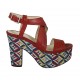 Sandalo accollato con plateau in pelle rossa con zeppa rivestita multicolore effetto optical tacco 10 - Misure disponibili: 34, 43