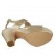 Sandalo da donna con bottone e plateau in vernice oro tacco 10 - Misure disponibili: 32, 33, 43