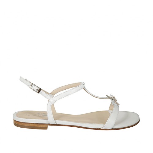 Sandale pour femmes avec boucle en cuir blanc talon 1 - Pointures disponibles:  32