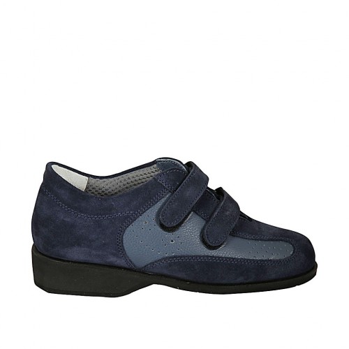 Damenschuh mit Klettverschluss aus blauem Wildleder und perforiertem luftfahrtblauem Leder Keilabsatz 3 - Verfügbare Größen:  34, 45