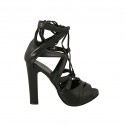Woman's open shoe with platform and laces in black leather heel 11