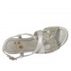 Sandalo da donna con cinturino incrociato in camoscio stampato e pelle laminata argento zeppa 5 - Misure disponibili: 42
