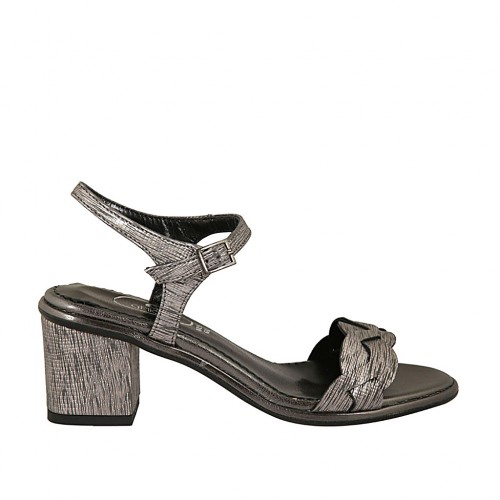 Sandalo da donna con cinturino in pelle laminata stampata canna di fucile tacco 6 - Misure disponibili: 32, 42, 43