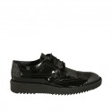 Woman's laced derby shoe in black patent leather wedge heel 3